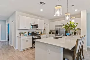 2315 Majorelle Dr NW, Palm Bay, FL 32907 - Photo 2