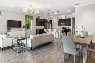 913 Veronese Pl NW, Palm Bay, FL 32907 - Photo 6