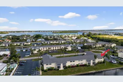 1845 Robalo Drive #201d, Vero Beach, FL 32960 - Photo 4