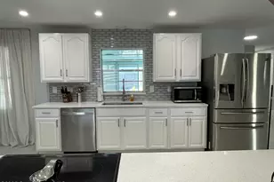 1695 N Banana River Dr Dr, Merritt Island, FL 32952 - Photo 2