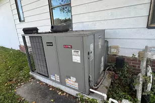 1973 Mango St NE, Palm Bay, FL 32905 - Photo 4