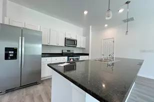 407 Treemont Ave SW, Palm Bay, FL 32908 - Photo 4