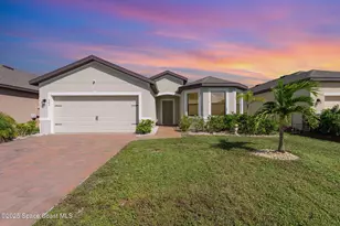 943 Remington Green Dr SE, Palm Bay, FL 32909 - Photo 1