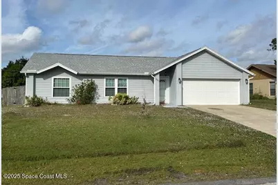 561 Sherman Street SE, Palm Bay, FL 32909 - Photo 1