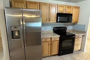 561 Sherman St SE, Palm Bay, FL 32909 - Photo 4