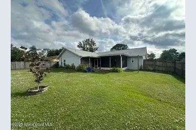 561 Sherman Street SE, Palm Bay, FL 32909 - Photo 2