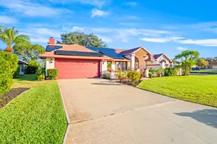 800 Spanish Wells Dr, Melbourne, FL 32940 - Photo 2