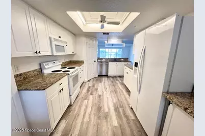 102 Riverside Drive #205, Cocoa, FL 32922 - Photo 6