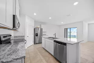 1253 Dunes Ave, Melbourne, FL 32904 - Photo 10