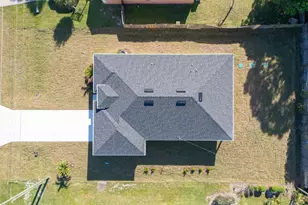 366 San Filippo Dr SE, Palm Bay, FL 32909 - Photo 2