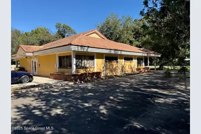 3660 20th Street, Vero Beach, FL 32960 - Photo 2