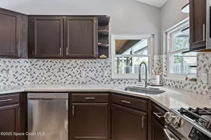 1914 Glen Meadows Cir, Melbourne, FL 32935 - Photo 14