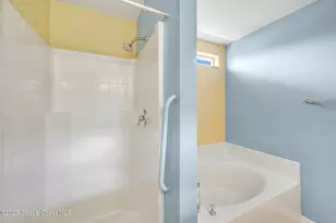 735 Crestline Ln NE, Palm Bay, FL 32907 - Photo 20