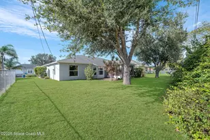 735 Crestline Ln NE, Palm Bay, FL 32907 - Photo 36