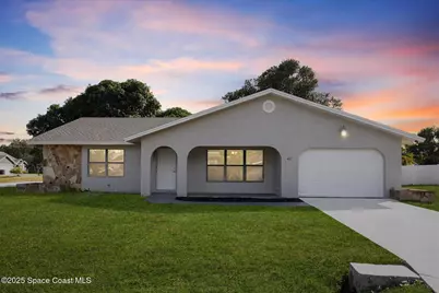 402 SW Sansom Lane, Port Saint Lucie, FL 34953 - Photo 1