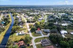 402 SW Sansom Ln, Port Saint Lucie, FL 34953 - Photo 30