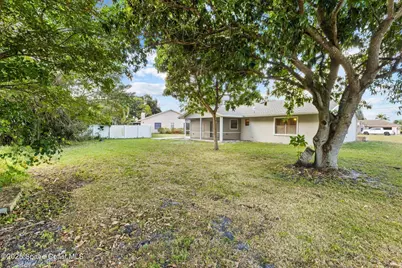 402 SW Sansom Lane, Port Saint Lucie, FL 34953 - Photo 26