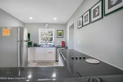 450 S Brevard Avenue, Cocoa Beach, FL 32931 - Photo 10