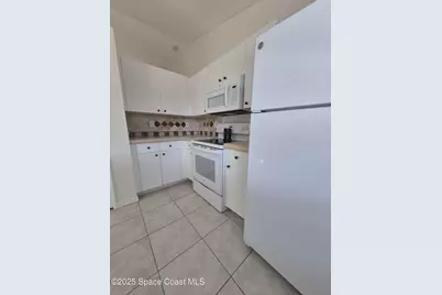 1042 SE Lava Street SE, Palm Bay, FL 32909 - Photo 10