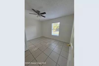 1042 SE Lava Street SE, Palm Bay, FL 32909 - Photo 16