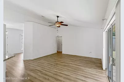 152 Greenbrier Avenue NW, Palm Bay, FL 32907 - Photo 12