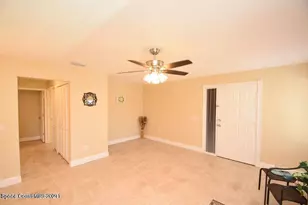 670 Cedar Side Cir NE, Palm Bay, FL 32905 - Photo 4