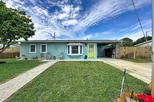 414 Oakridge Ave, Cocoa, FL 32927 - Photo 2