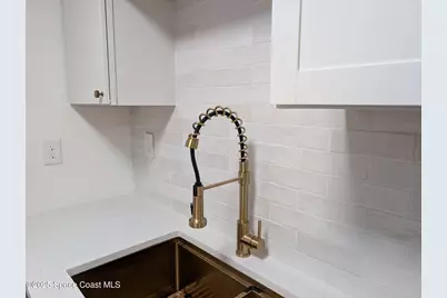 2031 Maid Marian Lane, Melbourne, FL 32935 - Photo 6