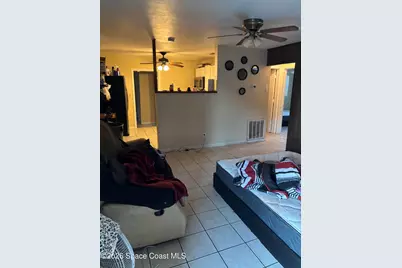 390 7th Road SW, Vero Beach, FL 32960 - Photo 2