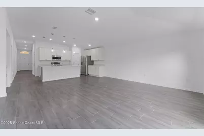 101 Crosspoint Street SE, Palm Bay, FL 32909 - Photo 12