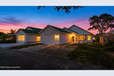 3866 Town Square Boulevard #13, Melbourne, FL 32901 - Photo 2