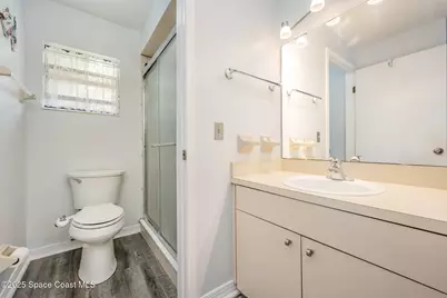 220 Cinnamon Lake Circle, Melbourne, FL 32901 - Photo 10