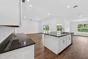 474 Scenic Road SW, Palm Bay, FL 32908 - Photo 18