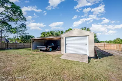 3291 Fitzpatrick Avenue SW, Palm Bay, FL 32908 - Photo 10