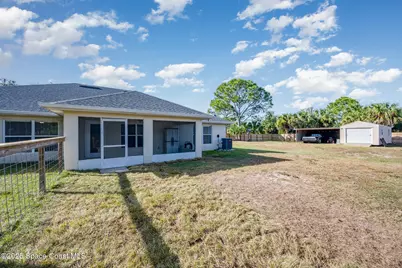 3291 Fitzpatrick Avenue SW, Palm Bay, FL 32908 - Photo 8