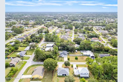 380 Courtney Street SE, Palm Bay, FL 32909 - Photo 8