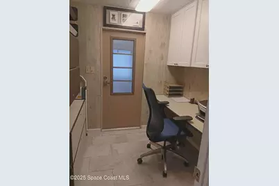 621 Hyacinth Circle E, Barefoot Bay, FL 32976 - Photo 20