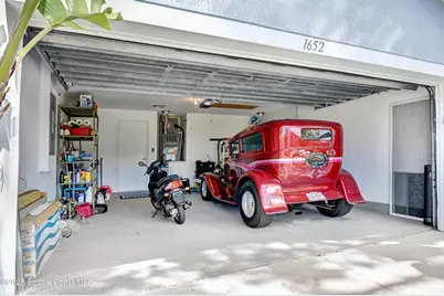 1652 La Maderia Drive SW, Palm Bay, FL 32908 - Photo 32