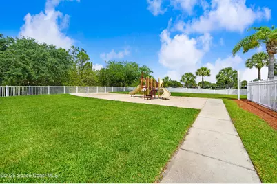 1652 La Maderia Drive SW, Palm Bay, FL 32908 - Photo 38
