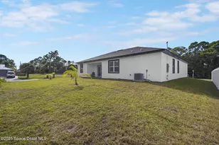 2297 Wagonwheel Ave SE, Palm Bay, FL 32909 - Photo 44