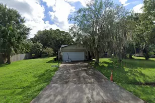 721 Pineda Ave NE, Palm Bay, FL 32907 - Photo 1