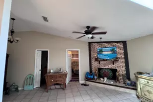 5285 Palmetto Dr, Melbourne Beach, FL 32951 - Photo 10