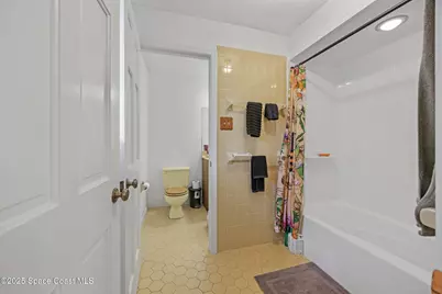 6885 Orchid Tree Drive, Grant-Valkaria, FL 32949 - Photo 26