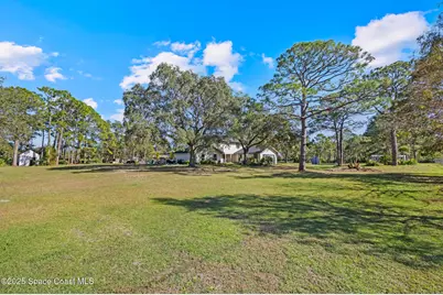 6885 Orchid Tree Drive, Grant-Valkaria, FL 32949 - Photo 32