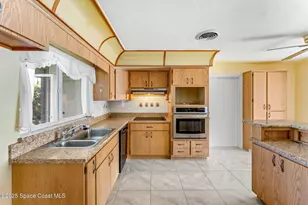 272 Bahama Blvd, Cocoa Beach, FL 32931 - Photo 22