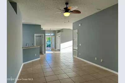 2461 Stratford Pointe Drive, West Melbourne, FL 32904 - Photo 10