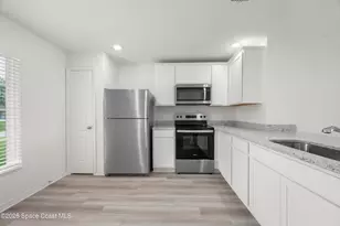 1155 Saturn St SE, Palm Bay, FL 32909 - Photo 6