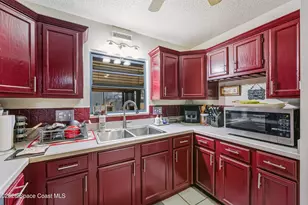 951 Pembroke Ave NE, Palm Bay, FL 32907 - Photo 28