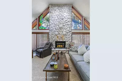 951 Pembroke Avenue NE, Palm Bay, FL 32907 - Photo 16