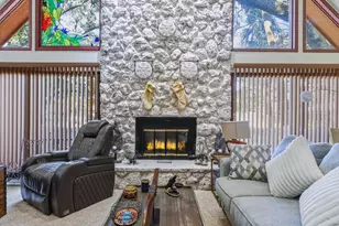 951 Pembroke Ave NE, Palm Bay, FL 32907 - Photo 16